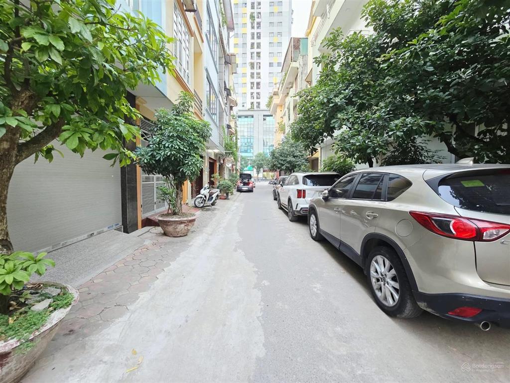 Bán liền kề văn quán, diện tích 115m, 5 tầng, ô tô tránh, kinh doanh sầm uất, giá hơn 26 tỷ