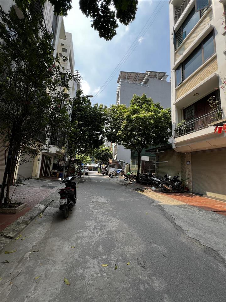 Bán nhà 4 tầng khu dọc bún kđt văn khê 50m  phân lô vỉa hè ô tô tránh  nhỉnh 13 tỷ