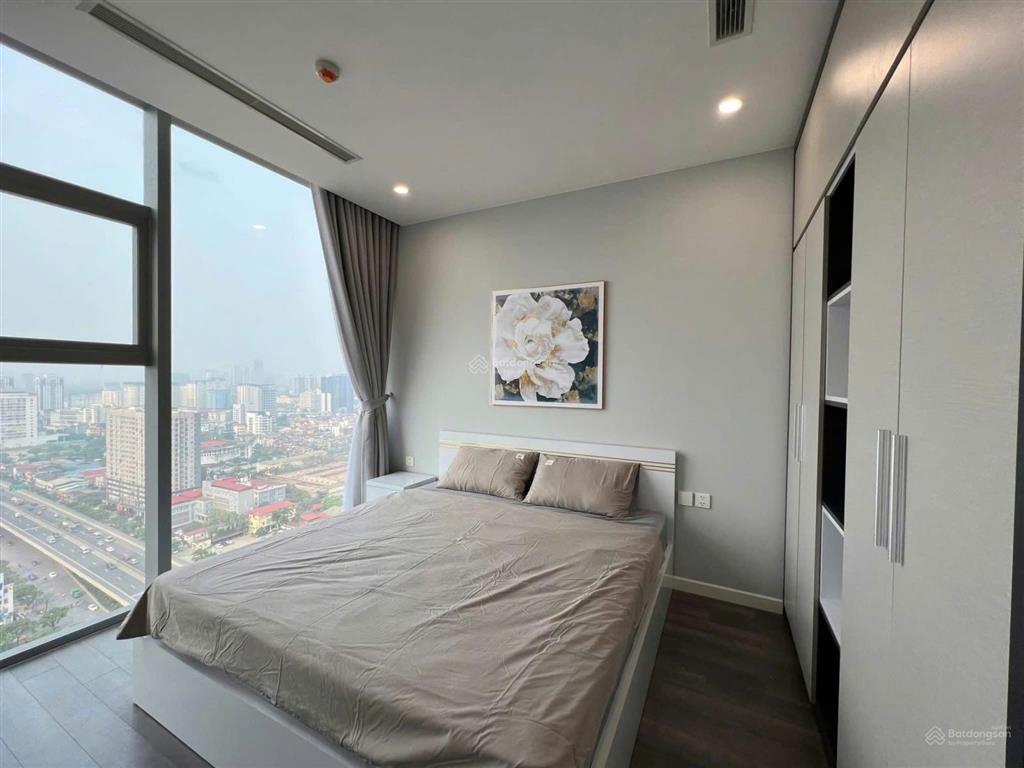 Chính chủ bán căn 2pn bonanza dreamland 23 duy tân, dt 75m, sổ đỏ sẵn, full nội thất, giá 6.7 tỷ