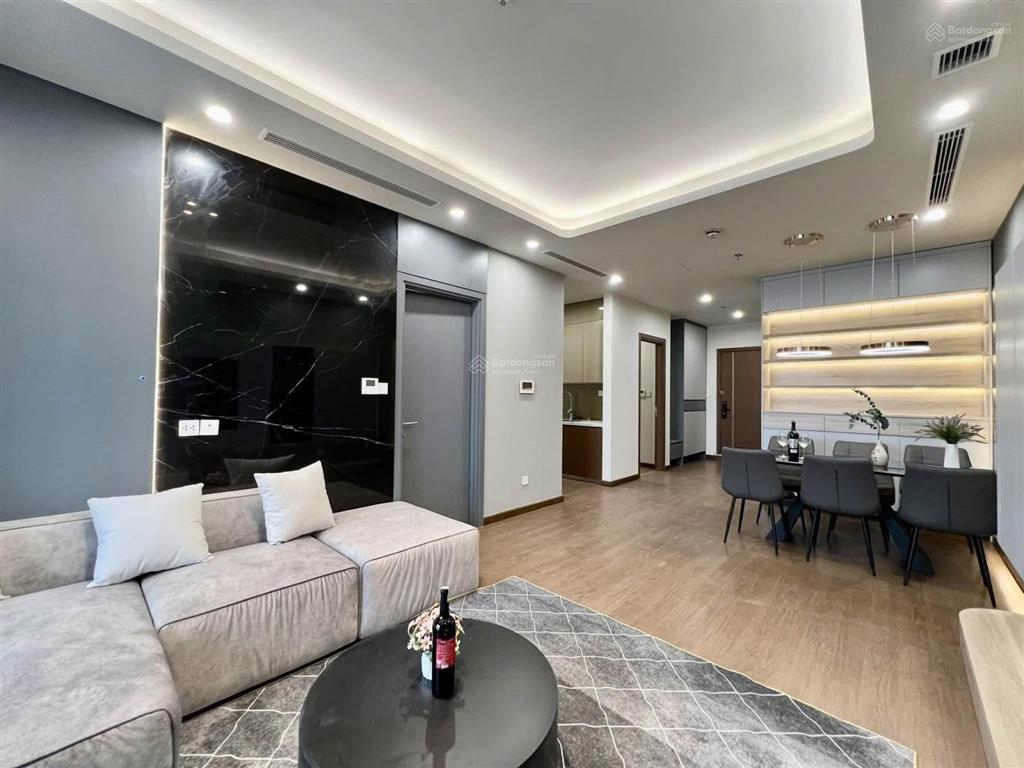 Chính chủ bán căn 2pn bonanza dreamland 23 duy tân, dt 75m, sổ đỏ sẵn, full nội thất, giá 6.7 tỷ