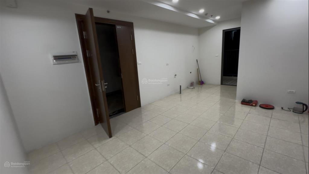Chính chủ bán căn góc 3ngủ2wc ct5ct6 mhdi lê đức thọ, dt 96m, nội thất nguyên bản cđt, giá 5.4 tỷ