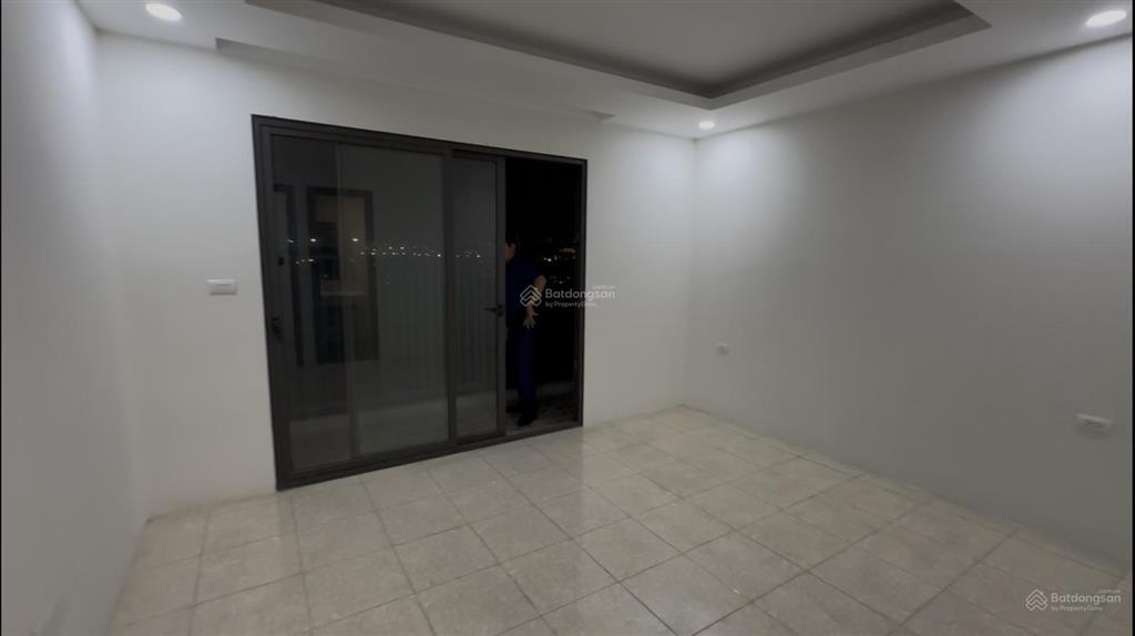 Chính chủ bán căn góc 3ngủ2wc ct5ct6 mhdi lê đức thọ, dt 96m, nội thất nguyên bản cđt, giá 5.4 tỷ