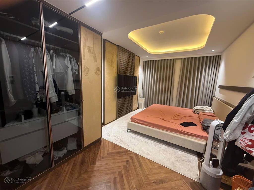 Chính chủ bán căn 2pn goldsilk vạn phúc, dt 75m2, sẵn sổ, full nội thất, có slot, giá 5,2 tỷ