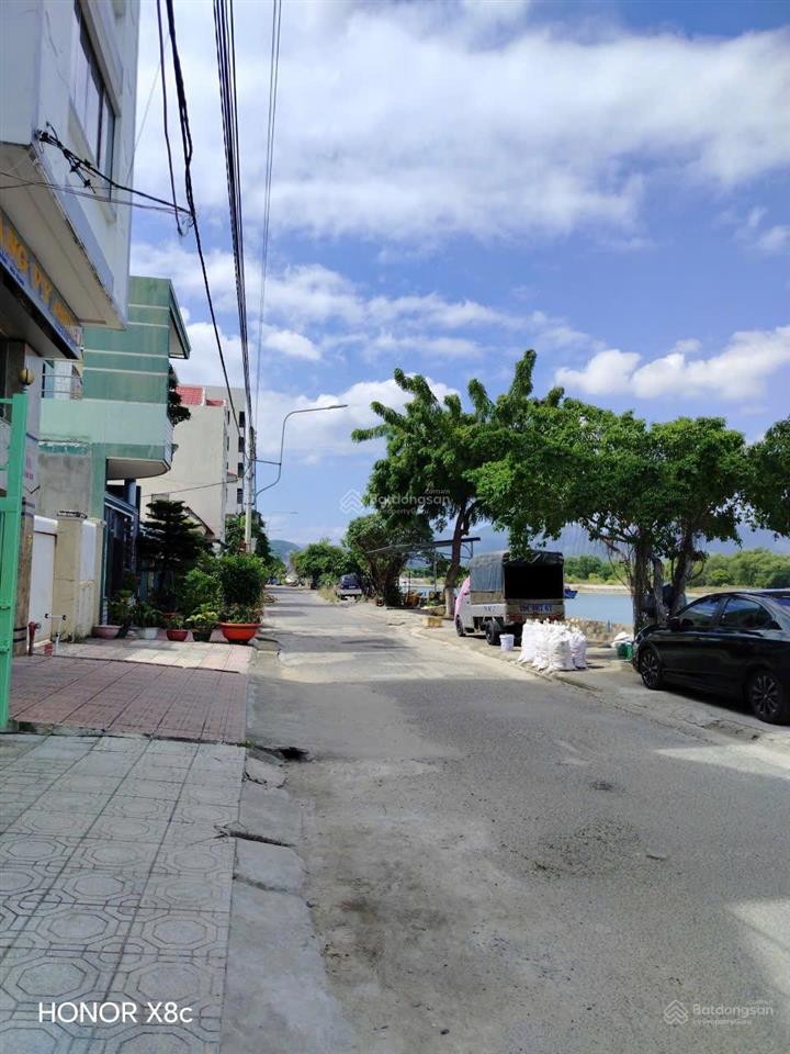Đất mặt tiền giá rẻ đường 12m hòn rớ 2 nam nha trang
