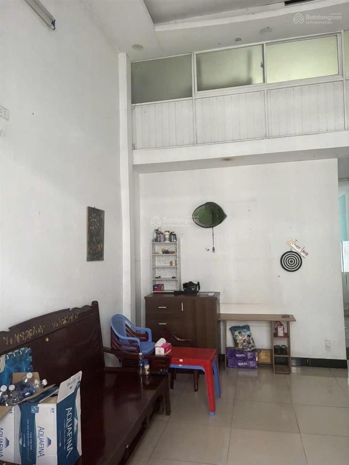 Cho thuê hẻm 4m bờ bao tân thắng 4x18m  lững 9tr