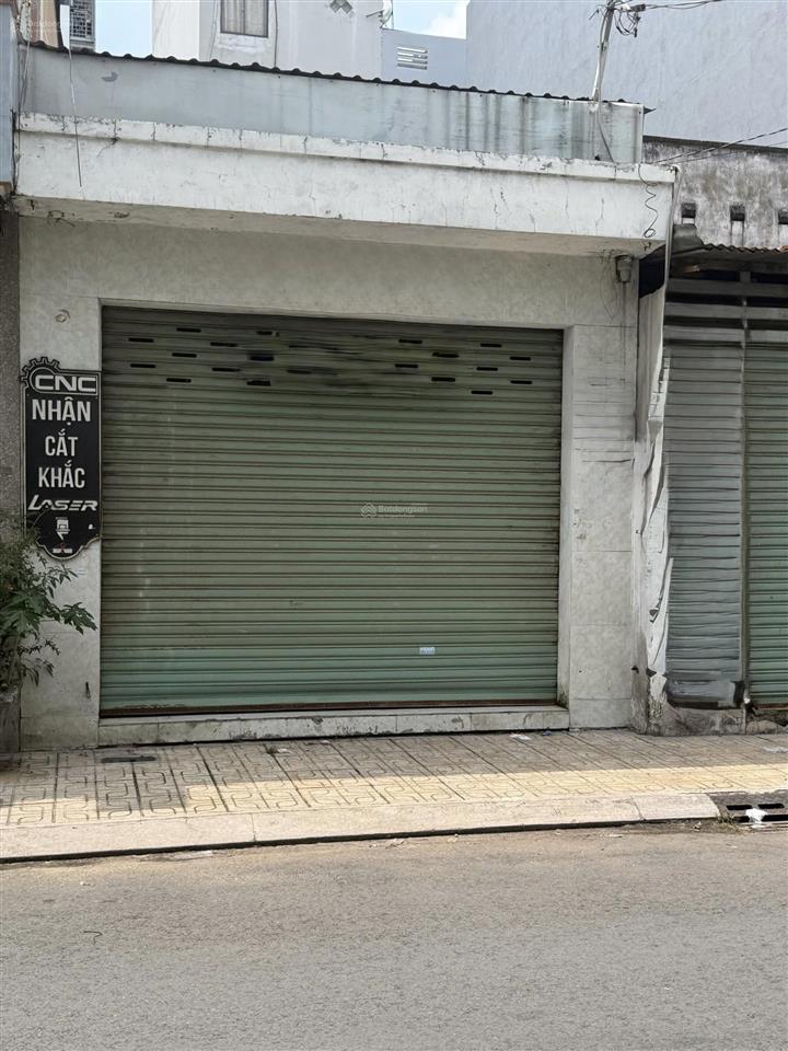 Cho thuê hẻm xe tải tô hiệu 4x20  trống 10tr