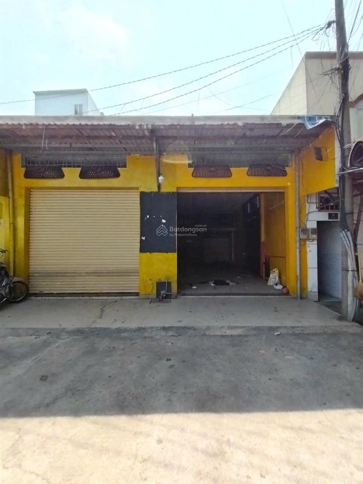 Cho thuê mtkd tô hiệu 8x15m  gác 23tr