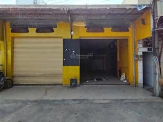 Cho thuê mtkd tô hiệu 8x15m  gác 23tr