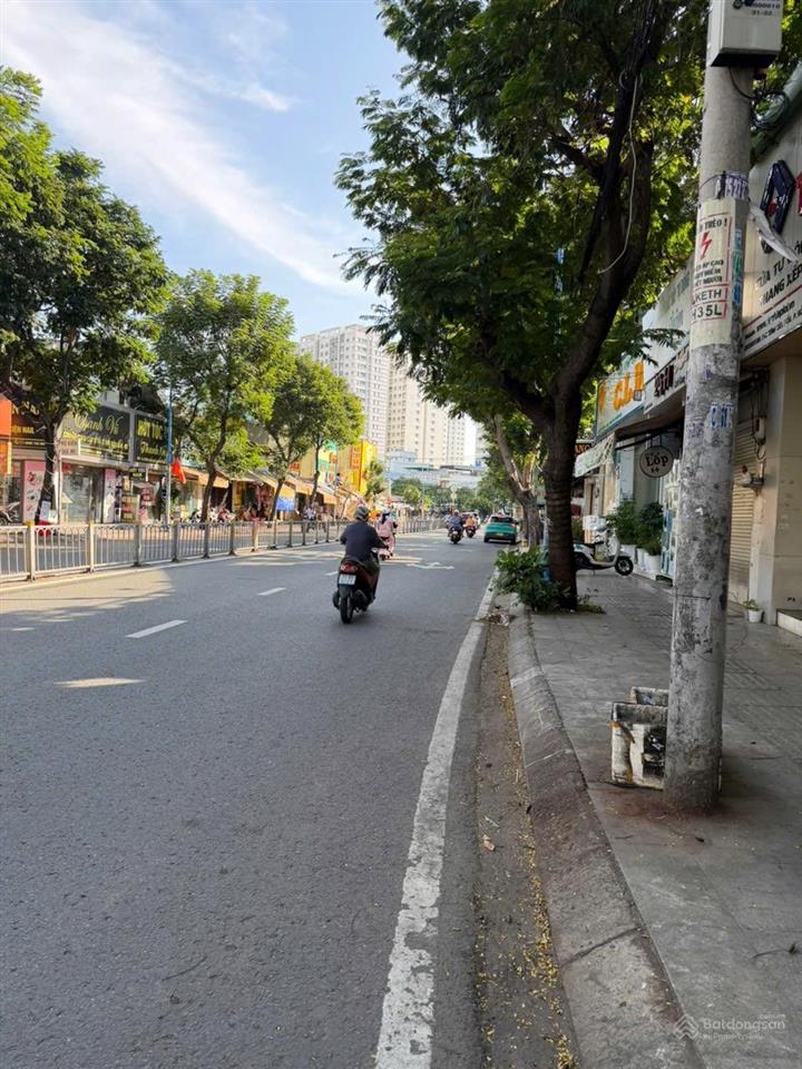 Bán nhà mtkd kênh tân hóa 4x27  c4  giá 9,45 tỷ
