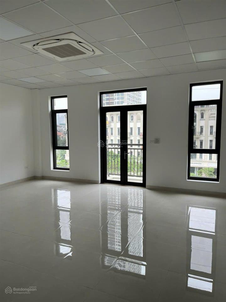 Cho thuê căn góc rẻ nhất liền kề him lam hoàn thiện đẹp, phù hợp văn phòng,showroom giá 5x triệu/th