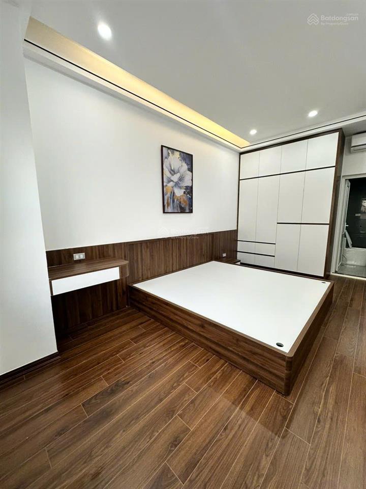 Bán căn hộ chung cư 80 m2, 2 pn, tòa 165 thái hà, đống đa ,0904 760 ***