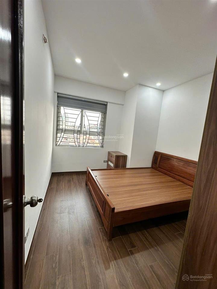 Bán căn hộ chung cư 80 m2, 2 pn, tòa 165 thái hà, đống đa ,0904 760 ***