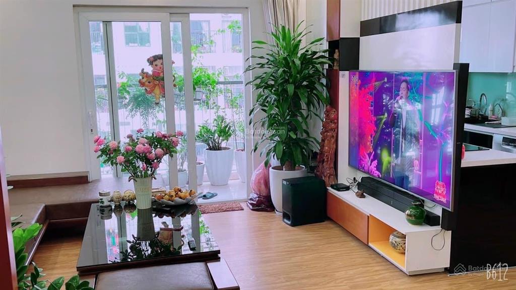 Bán chung cư lê văn lương, 7 tỷ, 71 m2, 2pn, 2wc, siêu hot