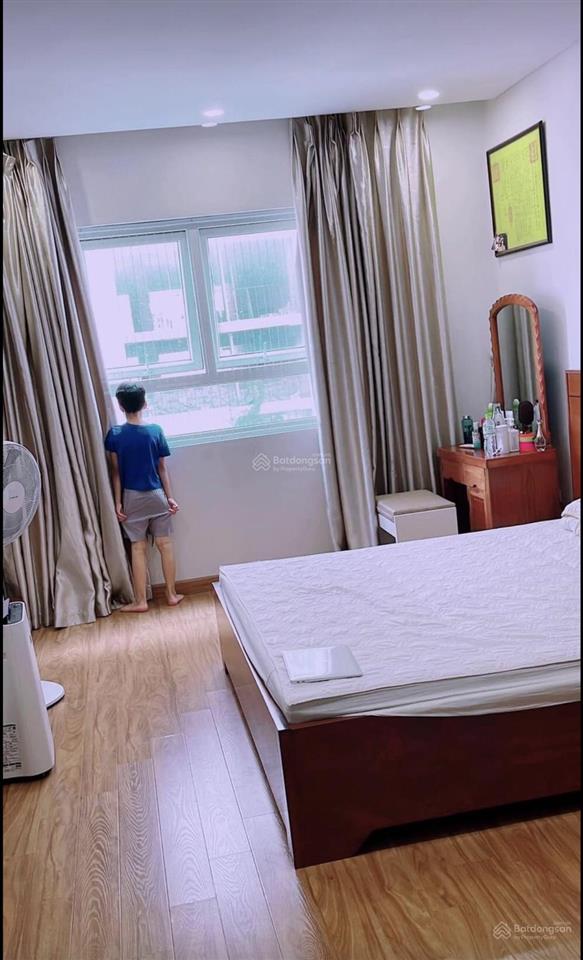 Bán chung cư lê văn lương, 7 tỷ, 71 m2, 2pn, 2wc, siêu hot