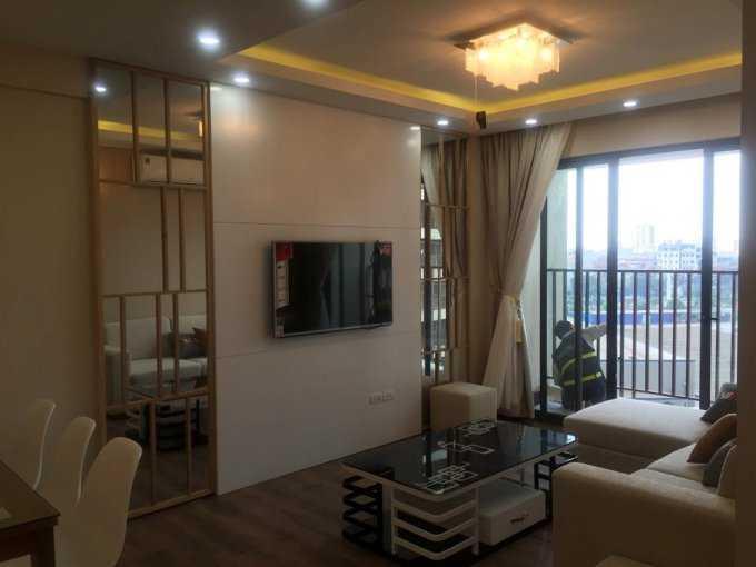Bán căn hộ chung cư 60 m2,2 pn, tòa ct2 tđc hoàng cầu 0904 760 ***