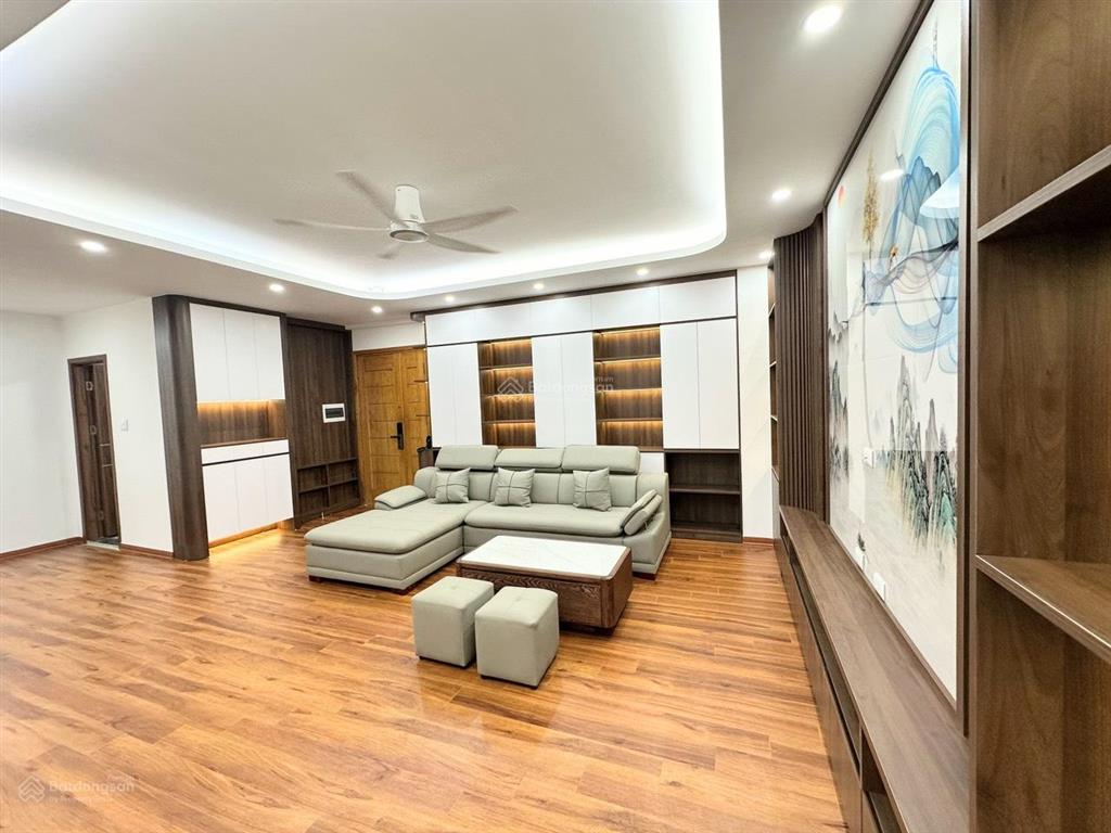 74 tr/m2! giá rẻ nhất ngay khu đô thị trung hòa nhân chính, 80m2, 3 pn mặt đường nguyễn ngọc vũ