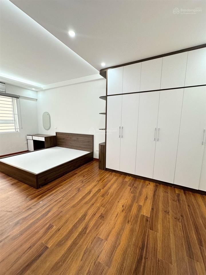74 tr/m2! giá rẻ nhất ngay khu đô thị trung hòa nhân chính, 80m2, 3 pn mặt đường nguyễn ngọc vũ
