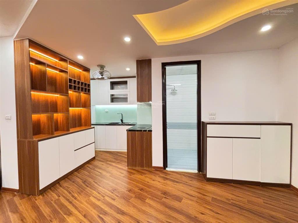 54 triệu/m2 rẻ nhất mễ trì thượng. cần bán gấp căn hộ chung cư 111 m2, 3 pn tòa ct5 mễ trì thượng