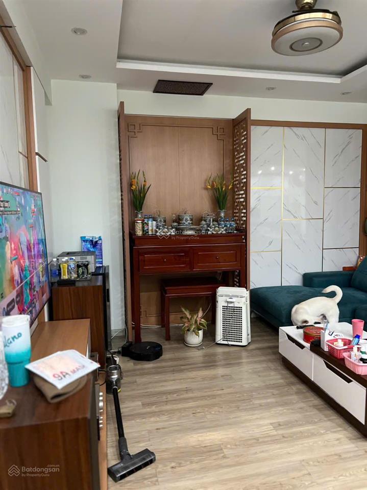 Cực hót! giá giảm chào từ 5,7 tỉ xuống 5 tỉ.cần bán gấp chung cư 62 m2,2 pn tòa 183 hoàng văn thái