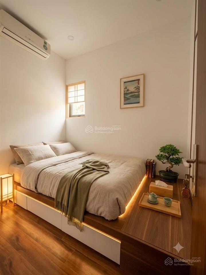 Giá tốt  bán chung cư n2b lê văn lương  full đồ  ở ngay