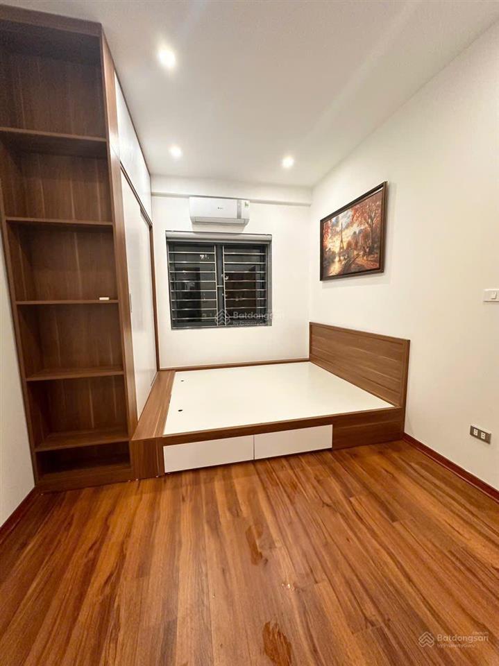 Bán căn hộ chung cư 60 m2, 2 pn tòa n4 khu đô thị trung hòa nhân chính, o904.760.444