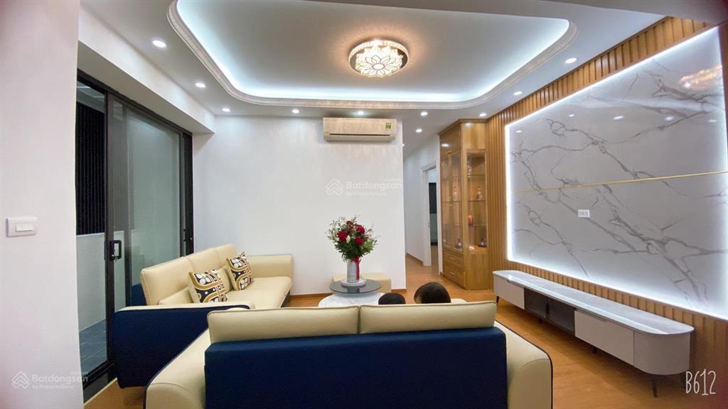 Giá rẻ! chỉ 10 tỷ bán căn hộ chung cư 115 m2, 3 pn, tòa 102 thái thịnh 0904 760 ***