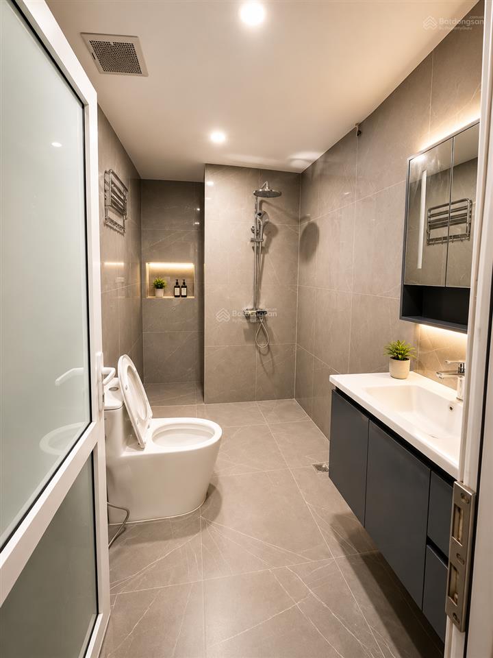 Bán căn hộ chung cư 80 m2, 2 pn, tòa 165 thái hà, đống đa, 0904 760 ***