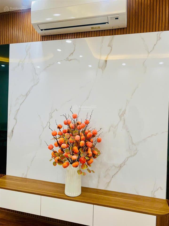 Cần bán gấp căn hộ chung cư cao cấp 60 m2, 3 pn, tòa a6b mạc thái tổ