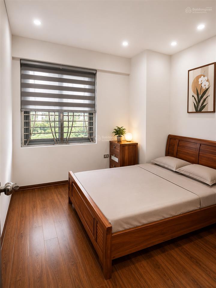 Bán căn hộ chung cư 80m2, 2pn, tòa 165 thái hà, đống đa, ban công đông nam, 0904 760 ***