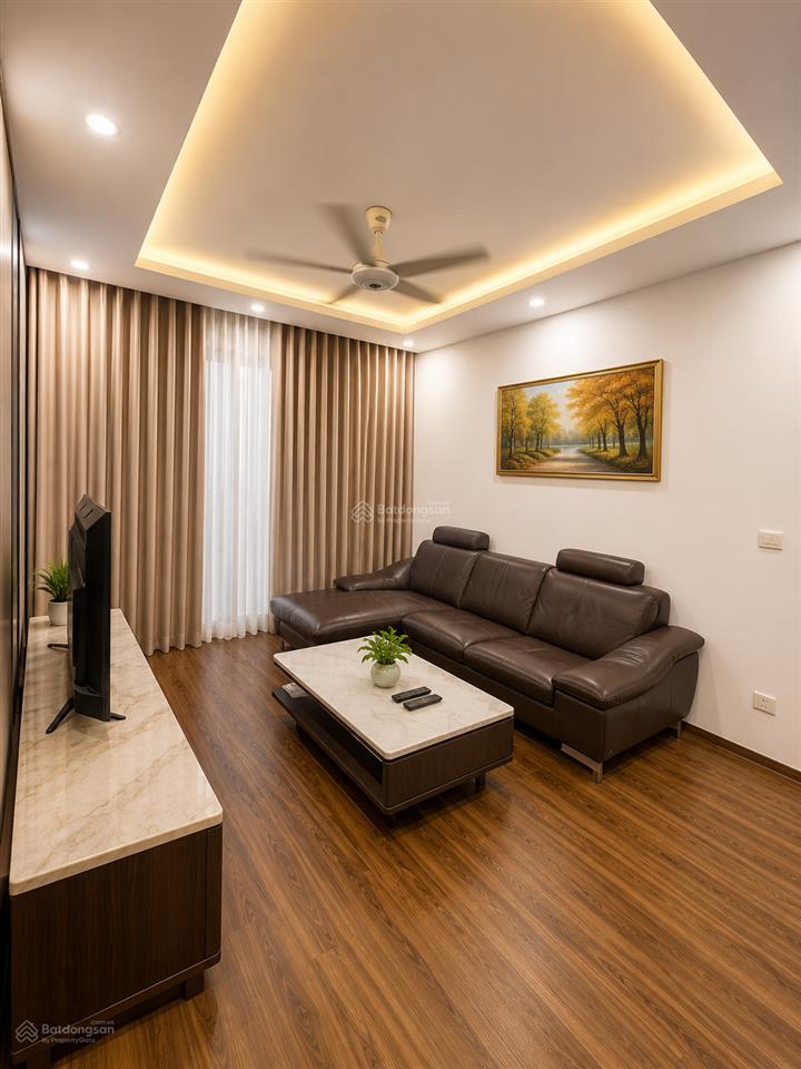 Cần bán gấp căn hộ chung cư cao cấp 105 m2, 3 pn tòa golden palm 21 lê văn lương