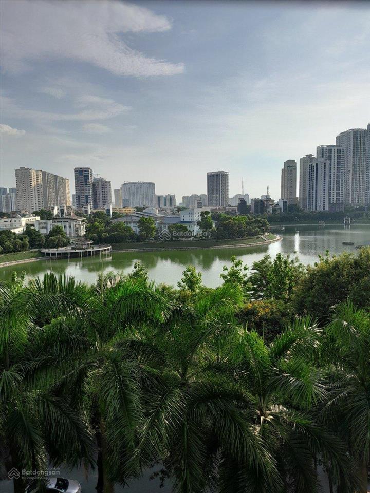 Cho thuê căn hộ chung cư 64 m2, 2 pn, tòa ct2 hoàng cầu
