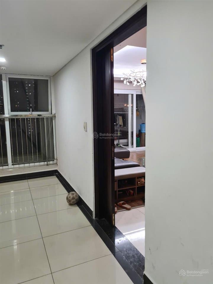 Cần bán gấp căn hộ chung cư cao cấp 125 m2, 3 pn, tòa n09b1 công viên cầu giấy