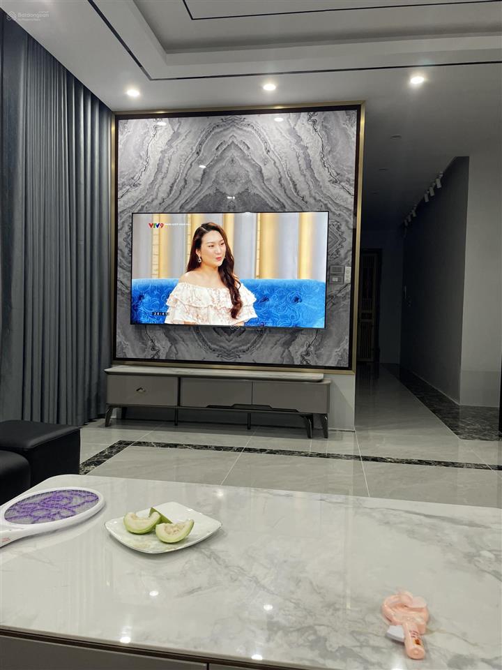 Bán căn hộ chung cư 115 m2, 3 pn m3 m4 nguyễn chí thanh 0904 760 ***
