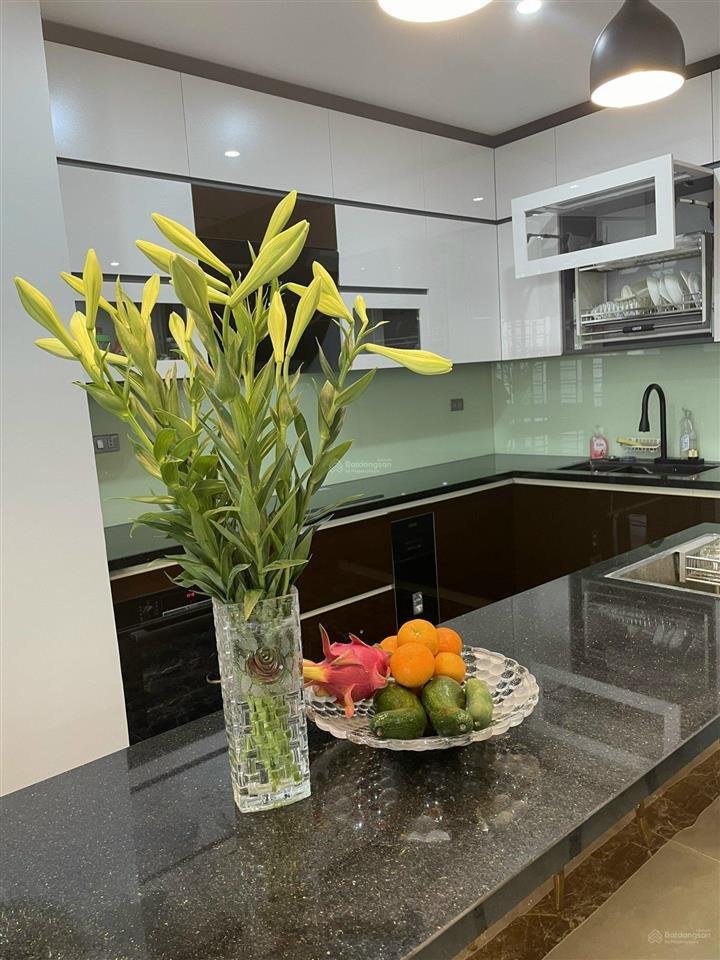 Bán căn hộ chung cư 115 m2, 3 pn m3 m4 nguyễn chí thanh 0904 760 ***