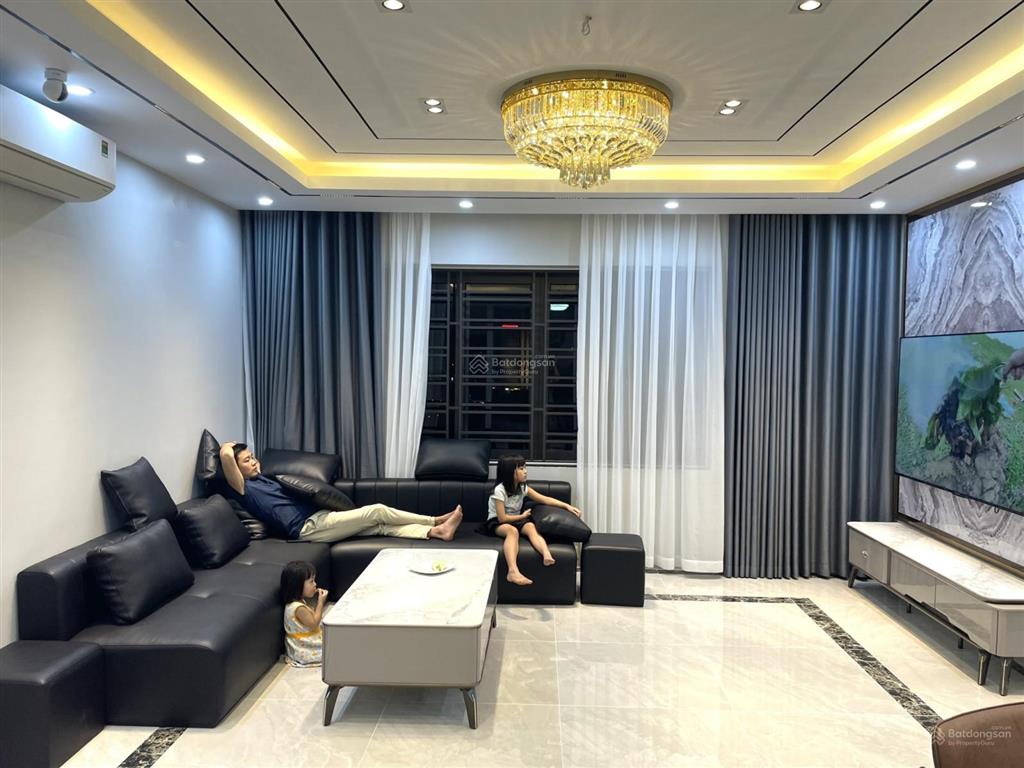 Bán căn hộ chung cư 115 m2, 3 pn m3 m4 nguyễn chí thanh 0904 760 ***