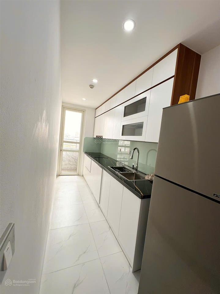 Bán căn hộ chung cư 68 m2, 2 pn, tòa 187 nguyễn lương bằng 0904 760 ***
