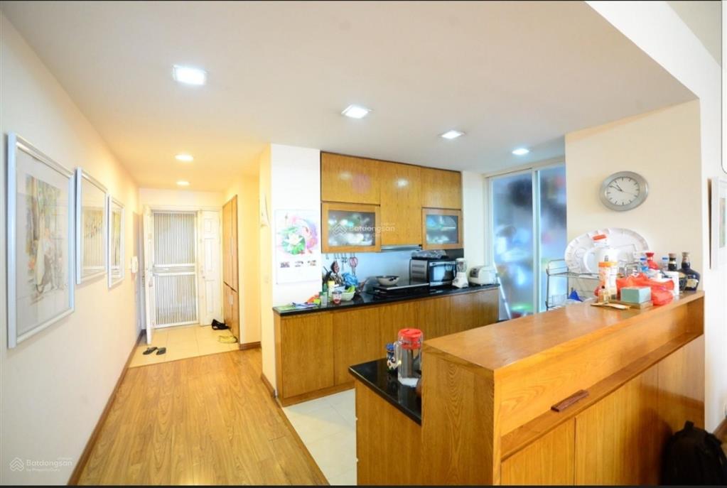 Bán căn hộ chung cư 100 m2, 2 pn, tòa 170 đê la thành, đống đa, 0904 760 ***