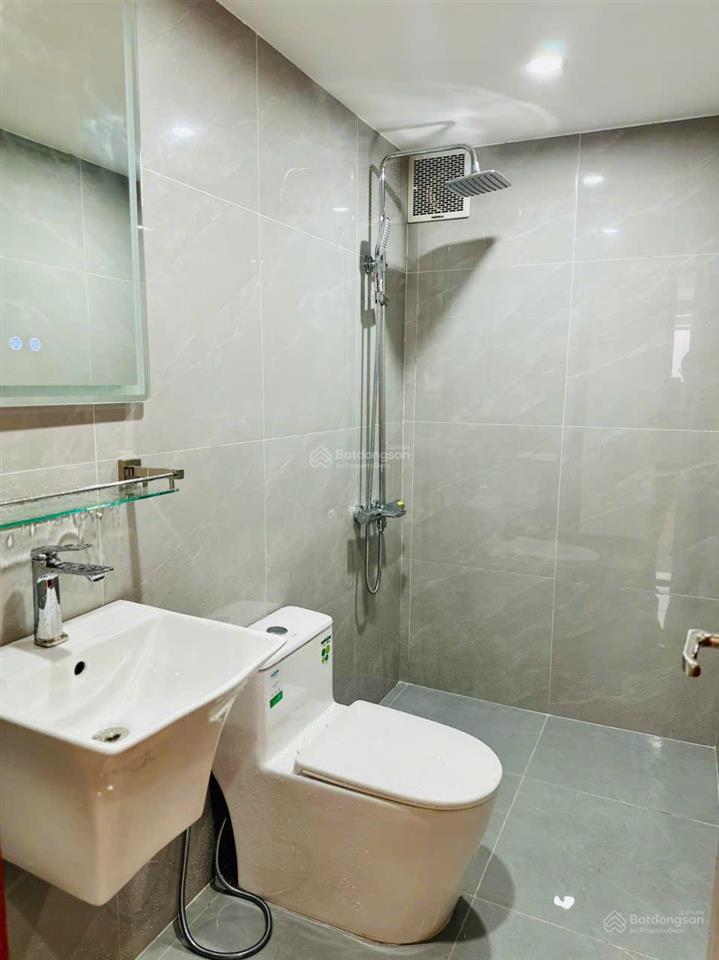 Chỉ 58 triệu/m2 có bớt nữa. bán căn hộ chung cư 80 m2, 2 pn tòa b3 mạc thái tổ, kđt nam trung yên