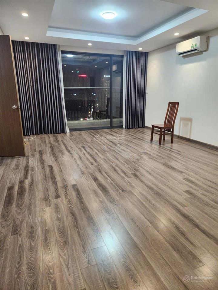 Bán căn hộ chung cư 110 m2, 3 pn, tòa hong kong tower 234a đê la thành, 0904 760 ***