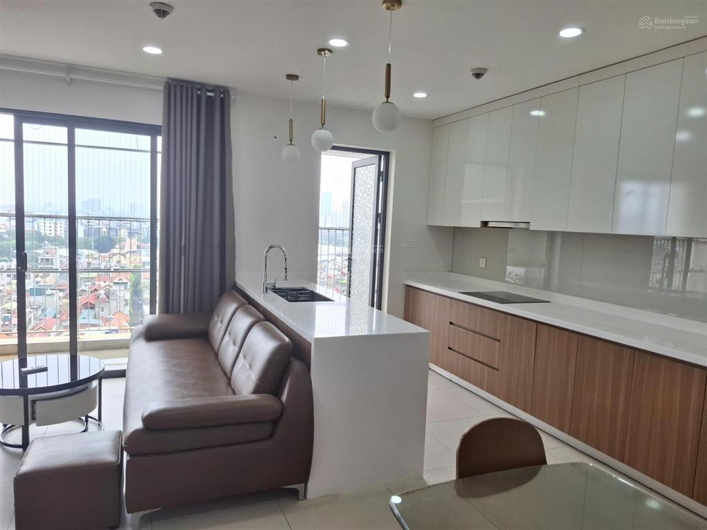 Giá rẻ nhất tòa nhà!!! cần bán gấp căn hộ chung cư cao cấp 80 m2, 2 pn, tòa kosmo tây hồ