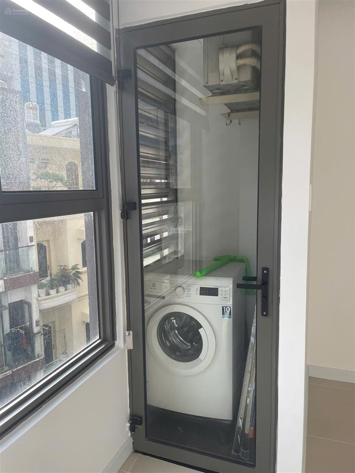 Cần bán căn hộ kingston phú nhuận 26,2m2 studio 1wc, sổ hồng, để full nt cao cấp.  0961 663 ***