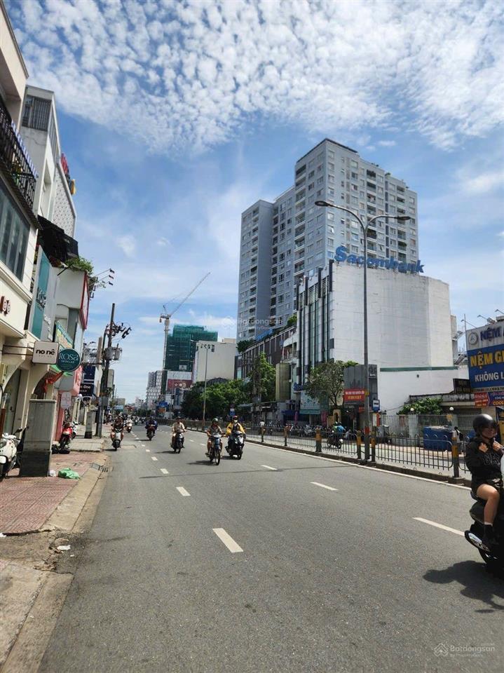 Chủ ngộp bank cần bán gấp nhà khu vip phan đăng lưu phan xích long hxh 8m 4x20 = 81m2 chỉ 12.8 tỉ