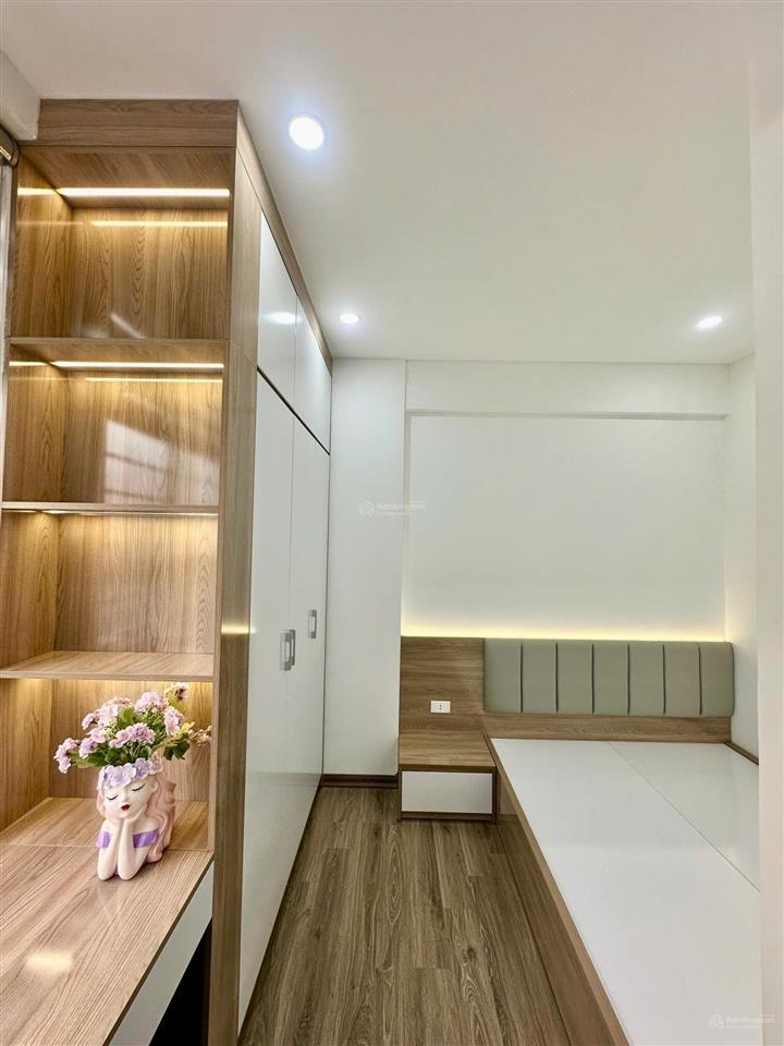 Sổ đỏ chính chủ tây nam linh đàm 45m2 2pn 2vs  căn góc thoáng, giá chỉ 4 tỷ 650