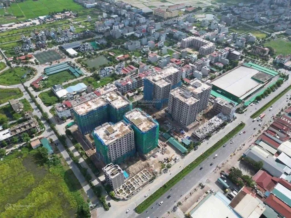 Chị chủ sang mỹ xem bóng. cần bán lô đất liền kề khu đô thị tùng bách diện tích 106.4m mặt 6m hư