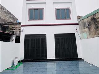Cần bán 2 căn nhà ngõ 218 nguyễn hữu cầu, thiết kế 2 mặt thoáng, sân rộng, view sông thái bình