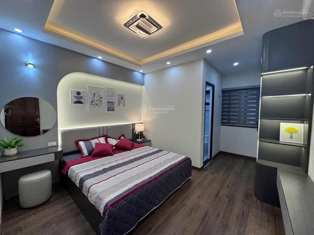 Bán nhà liền kề kđt nam la khê, hà đông, 56m2 x 5 tầng, giá 15 tỷ, đường rộng 4 ô tô tránh nhau