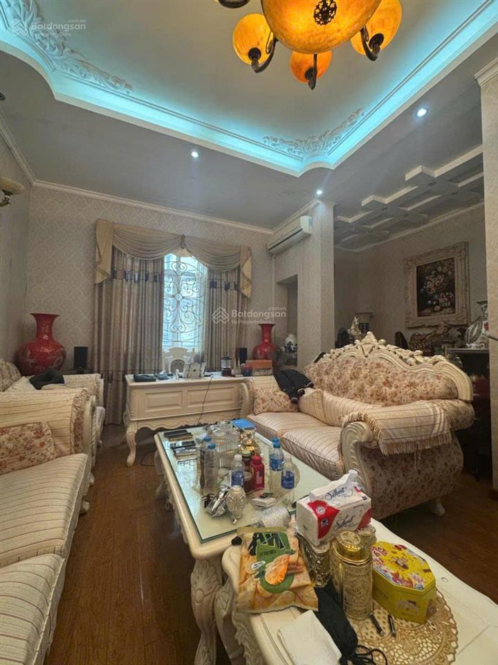 Bán nhà phân lô hoàng ngân, thanh xuân, 43m2 x 5 tầng, giá 17 tỷ, đường ô tô rộng