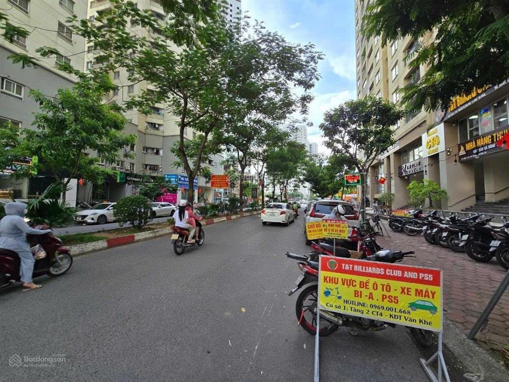 Bán nhà liền kề kđt văn khê, hà đông, 83m2 x 4 tầng, mt 5m, giá 18,5 tỷ, đường ô tô rộng