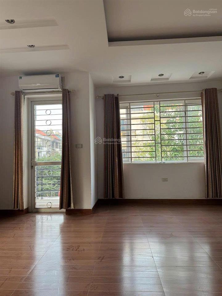 Bán nhà liền kề kđt văn khê, hà đông, 83m2 x 4 tầng, mt 5m, giá 18,5 tỷ, đường ô tô rộng