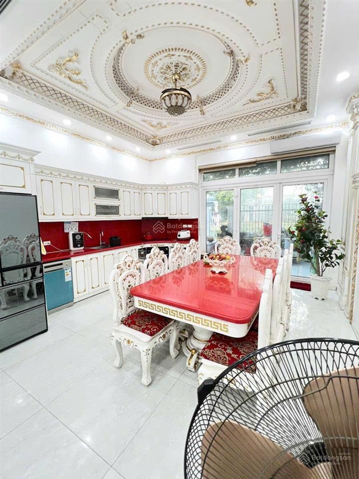 Bán nhà liền kề viglacera hữu hưng, tây mỗ, 94m2 x 4 tầng, mt 5m, giá 18 tỷ, đường rộng ô tô tránh